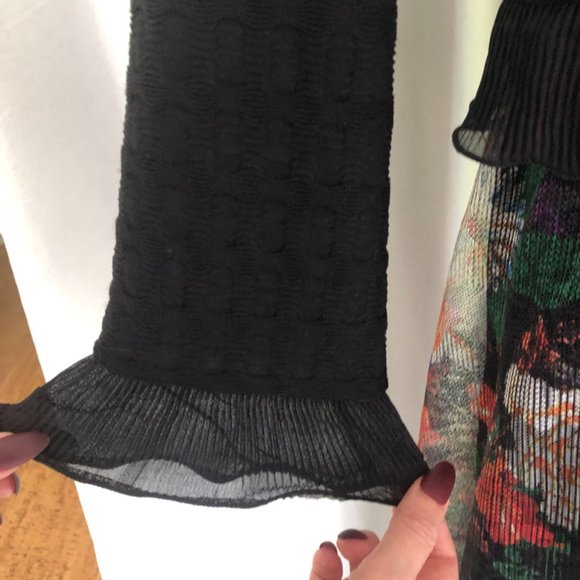 fitted long sleeve top - Picture 4 of 8